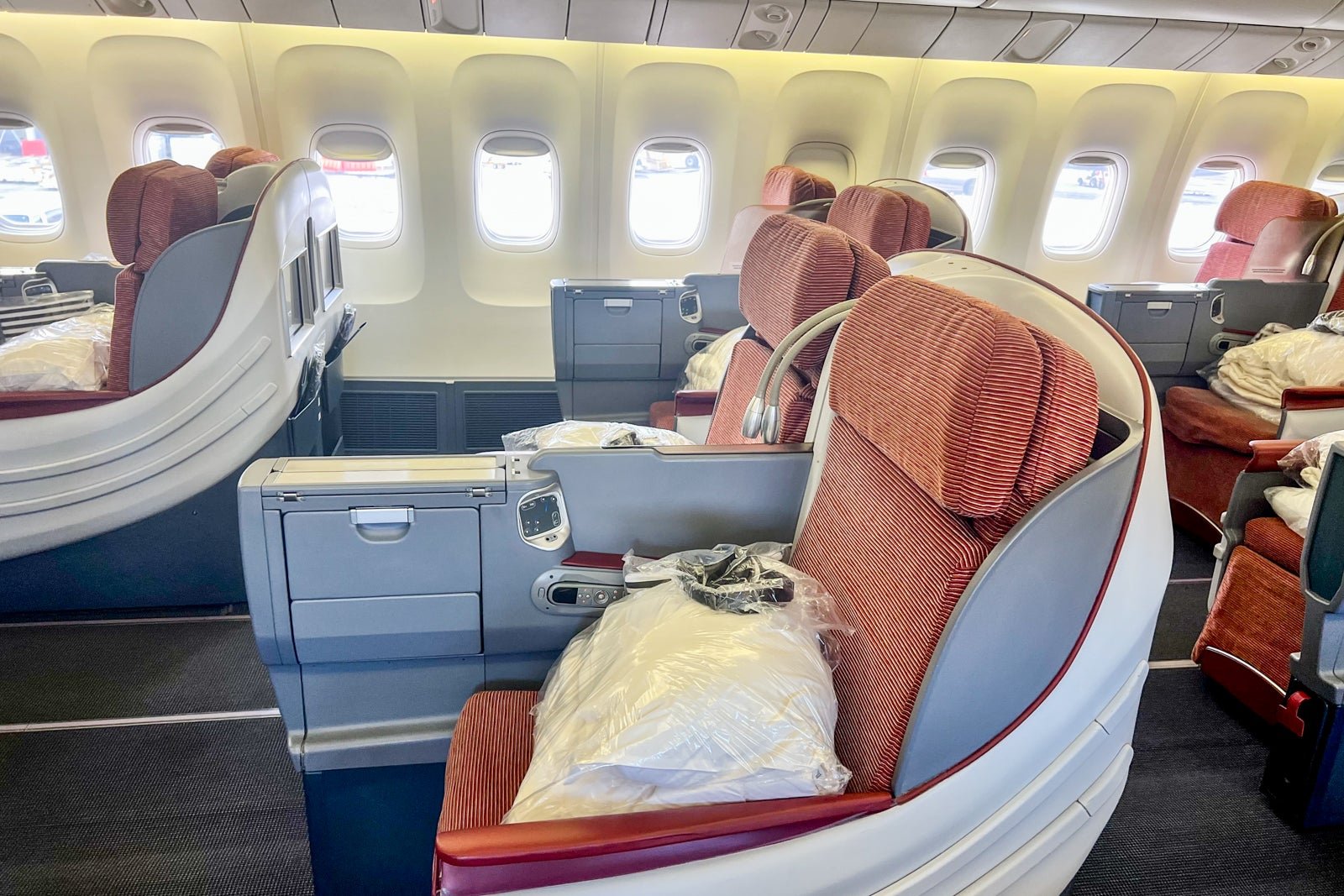 Review of LATAM business class 767-300