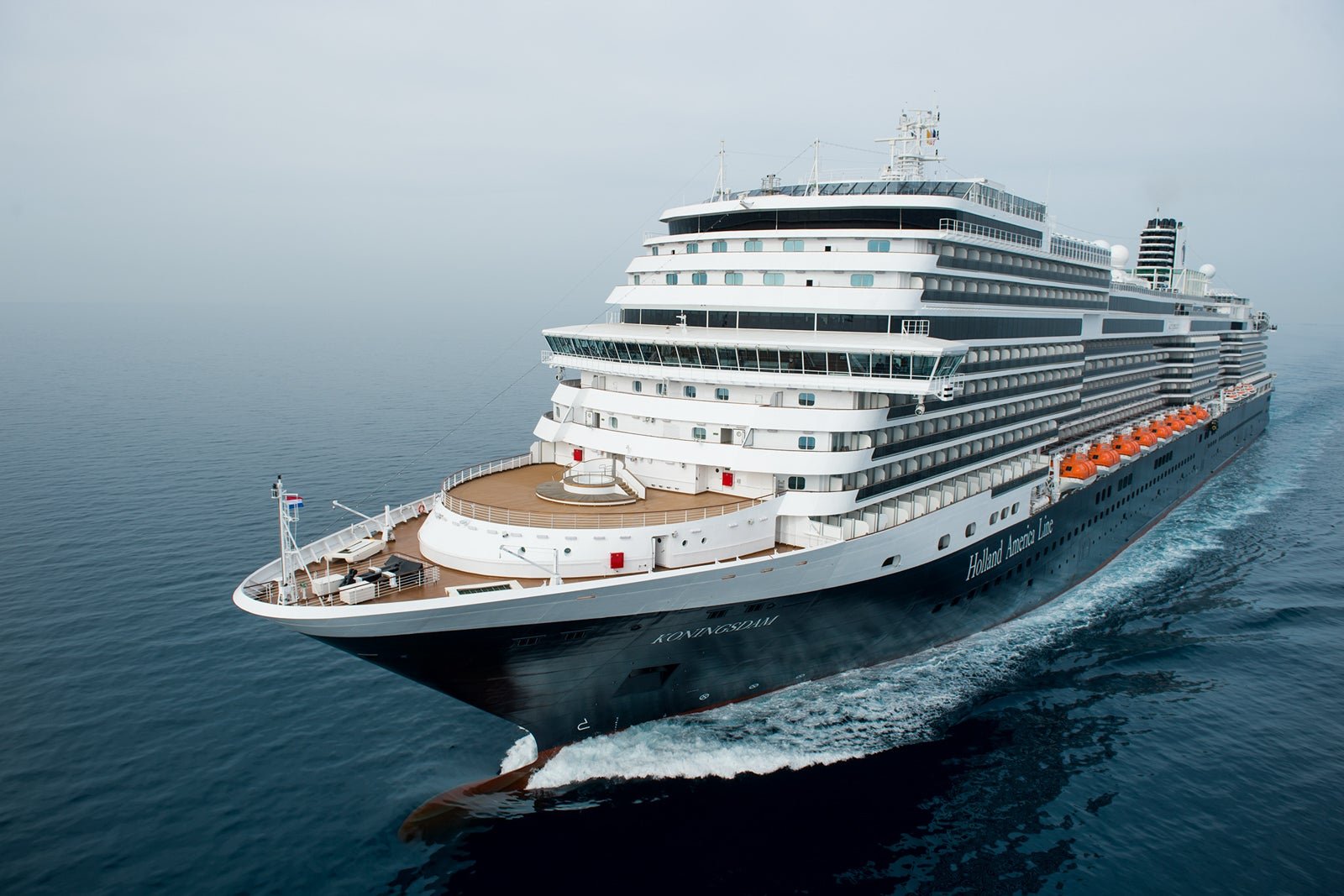 Holland America cruise ships ranked by size from biggest to smallest — the complete list